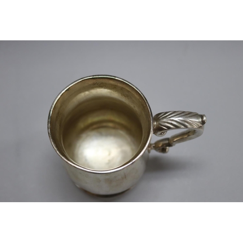 1078 - Antique hallmarked sterling silver mug, London 1774-75, marked ID, 