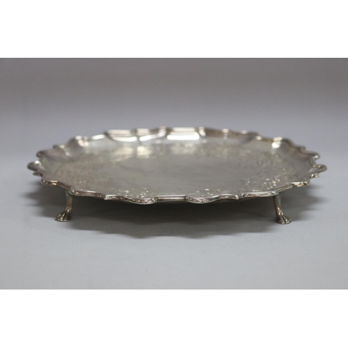 1260 - Sterling silver salver, approx 325 grams & 3cm H x 22cm dia