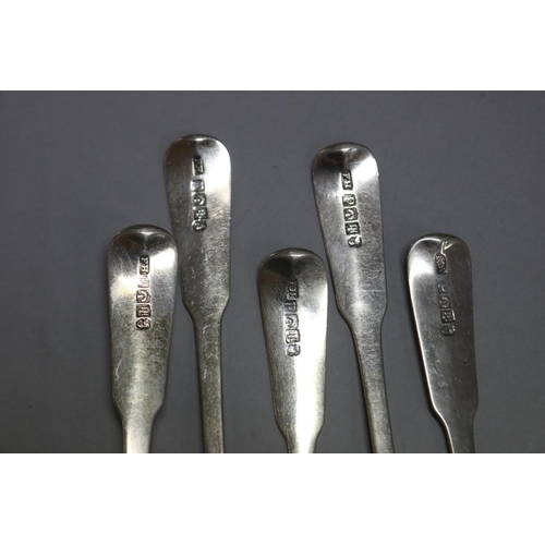 1283 - Set of five Georgian antique hallmarked sterling silver spoons, Edinburgh 1809-10, Francis Howden ap... 