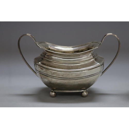 1176 - Antique Edward VII hallmarked sterling silver sugar & creamer, Sheffield 1907-8, maker Joseph Rodger... 