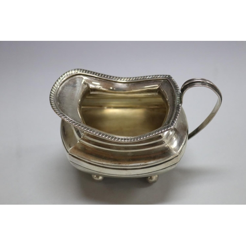 1176 - Antique Edward VII hallmarked sterling silver sugar & creamer, Sheffield 1907-8, maker Joseph Rodger... 