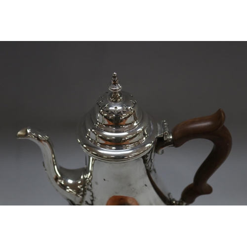 1263 - Four piece sterling silver coffee and tea service to include coffee pot, teapot, sugar and cream, by... 