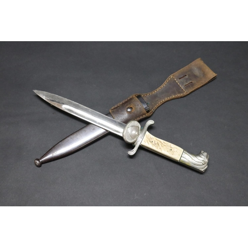 79 - Swedish dress bayonet with scabbard and frog. 33cm overall with 20cm single edged blade by Mattson o... 