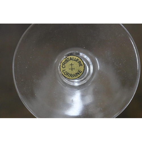 1024 - Set of French Cristallerie Lorraine crystal glasses, one with crack, approx 62 glasses