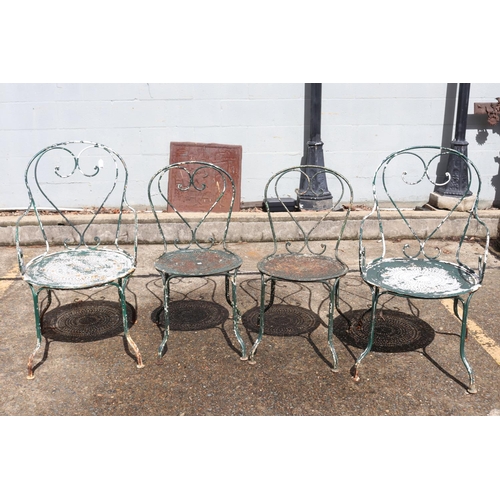 1061 - Vintage French iron garden setting, comprising of circular table & four chairs, table approx 72cm H ... 