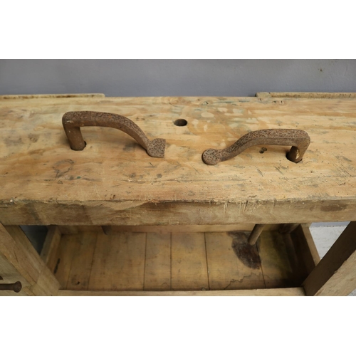 1169 - Old rustic French work bench, with vice & bulldog clips, approx 161cm L x 46cm W x 78cm H