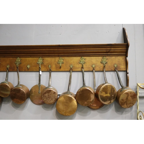 1220 - Antique French carved oak kitchen pot hanger with a set of heavy copper French saucepans, rack appro... 