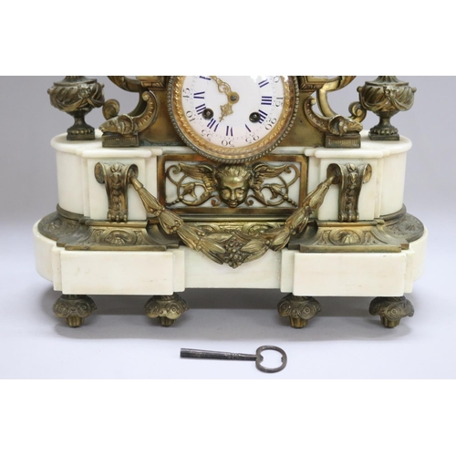 1162 - Antique 19th century French Roblin a Paris bronze & marble mantle clock, has key (in office C144.147... 