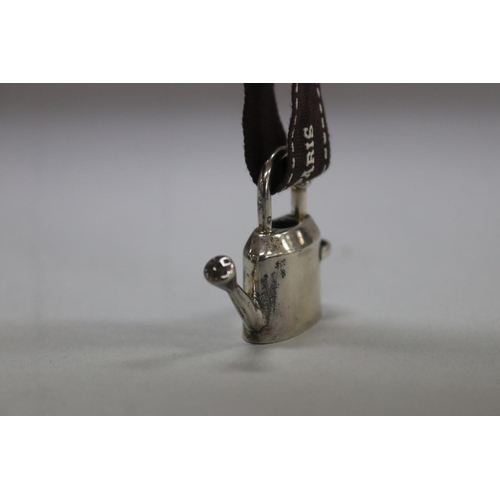 1022 - Silver Hermes Annee De L'Abre 1998 Year of the Tree, watering can, approx 21 grams