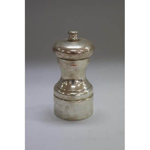 1353 - Modern hallmarked sterling silver pepper grinder, marked for DRM, London, 2000s, approx 10.5cm H x 5... 