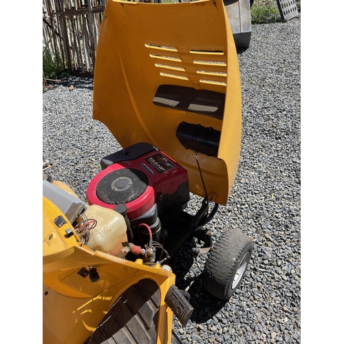 273 - Estate Senator Tiga JR-92  SN 54438   sit on mower, with back catcher, Owners Manual and booklets et... 