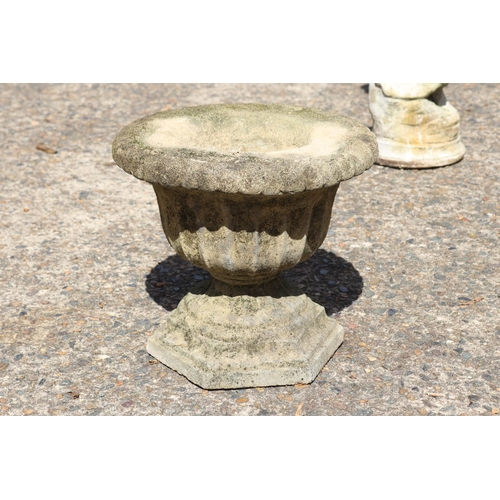 426 - Composite stone garden pedestal garden urn, approx 31cm H x 35cm dia