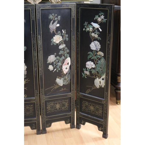 1400 - Decorative Chinese inlaid four fold floor screen, with birds and floral decoration, approx 92cm H x ... 