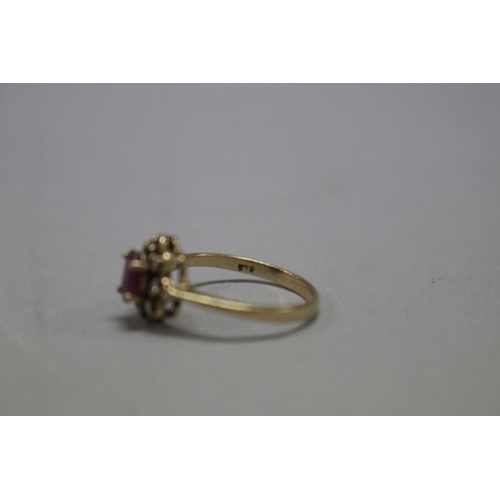 1122 - Diamond and ruby set 9ct gold ring, size H