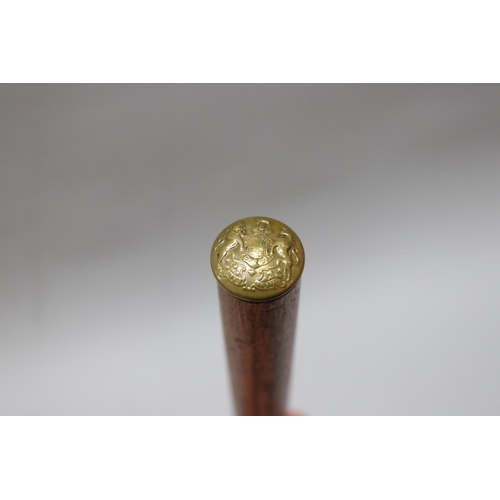 65 - Choice British/Australian WW1 era General Officer’s swagger stick, top with General’s insignia, base... 