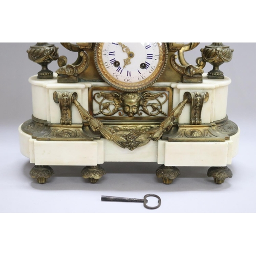 1096 - Antique 19th century French Roblin a Paris bronze & marble mantle clock, has key (in office C144.147... 