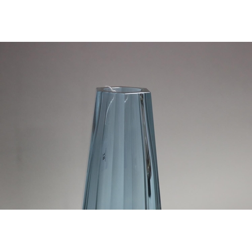 18 - Moser Alexandrite glass faceted Deco vase, of Josef Hoffmann Karlovy design, signed to base, approx ... 