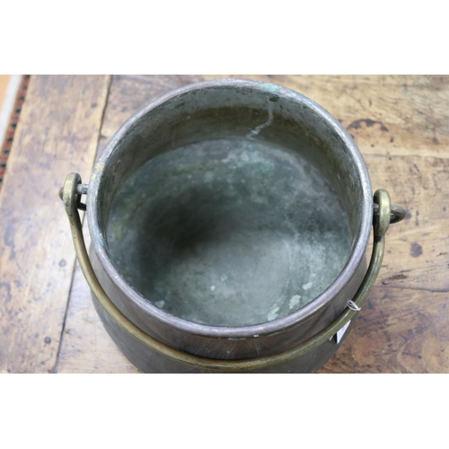 1011 - Antique copper swing handle pot, approx 33cm Dia x 22cm H