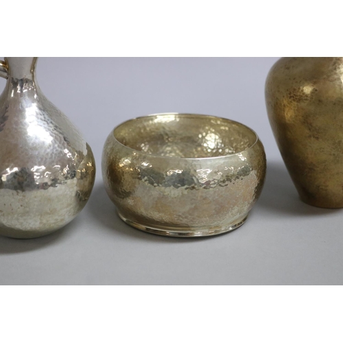 113 - Three modern Greek Ilias Lalaounis silver and silver gilt vessels, marked 925, 410 grams approx tota... 