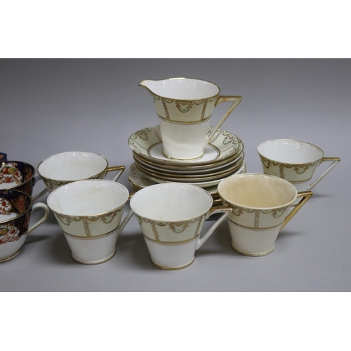 184 - Two Standard china part tea services, one with blue borders and gilt decoration, the other of Art De... 