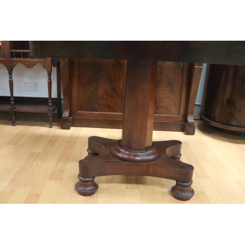 200 - Early Victorian Mahogany card table, approx 73cm H x 92cm W x 46cm D (folded/closed)