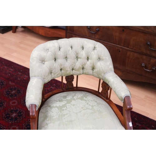 313 - Edwardian mahogany tub arm chair