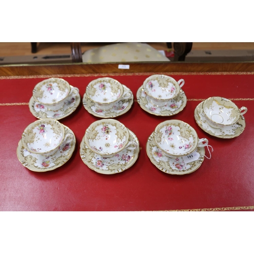 193 - Collection of early 19th century teacups and saucers, probably by Ridgway