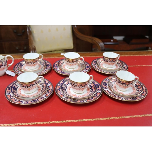 194 - Royal Crown Derby Imari pattern tea set for six with cake plates, sugar bowl and creamer