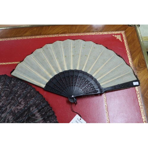 301 - Collection of antique 19th century fans with mainly panels to them (8)