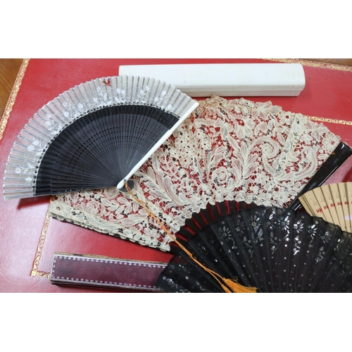 306 - French lace fan in original case, another tortoiseshell fan decorated with sequins & a collection of... 
