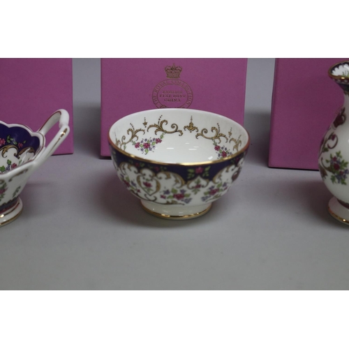 92 - Three boxed Royal collection porcelain pieces (3)