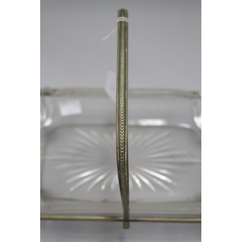 5018 - Silver plate swing handle basket with pressed glass lining, glass lining has a registration diamond,... 
