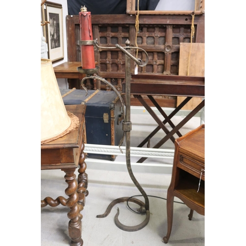 5060 - Old French wrought iron lamp post light, unknown working condition, approx 132.5cm H x 37cm L x 32.5... 