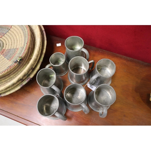 5064 - Good lot of pewter tankards, approx 12cm H and shorter (8)