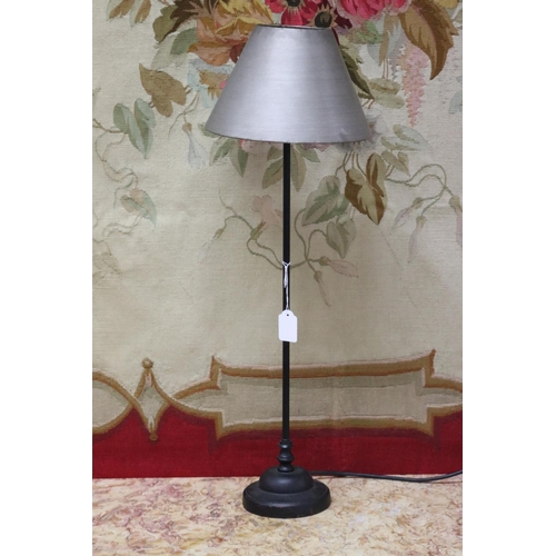 5066 - Modern & decorative stick form lamp, unknown working order, approx 65cm H