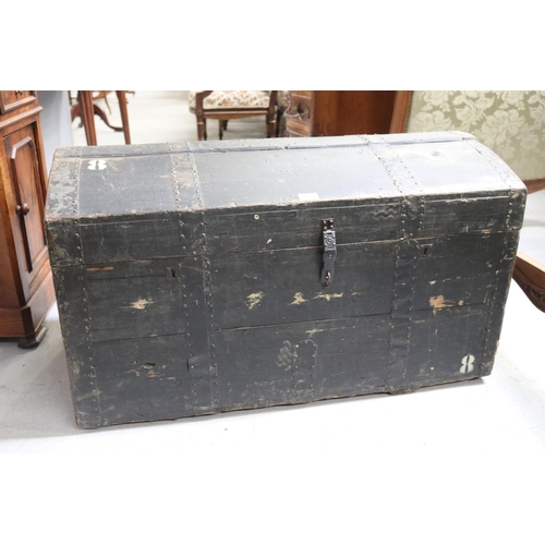 5122 - Antique metal bound painted pine trunk, approx 57cm H x 98cm W x 53cm D