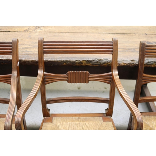 5134 - Set of six English dining chairs, to include two armchairs (6)