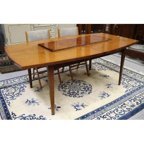 5138 - Mid century dining table, of shaped top, extra leaf, standing on tapering legs, approx 73cm H x 192c... 