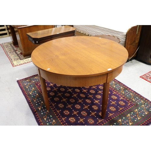 5159 - French style circular extension dining table, approx 75cm H x 118cm Dia
