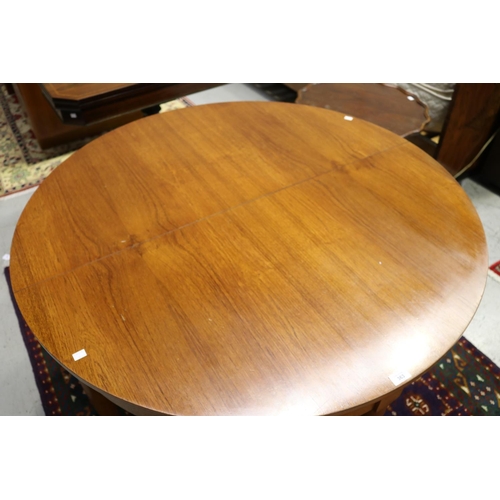5159 - French style circular extension dining table, approx 75cm H x 118cm Dia