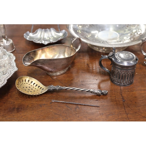 5181 - Assortment of silver plate, approx 20cm Dia and smaller