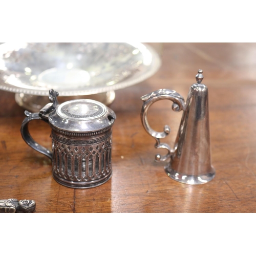 5181 - Assortment of silver plate, approx 20cm Dia and smaller