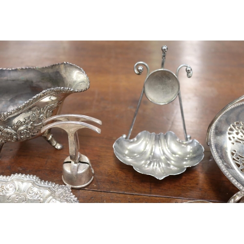5181 - Assortment of silver plate, approx 20cm Dia and smaller