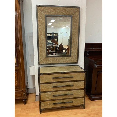 5266 - Modern four drawer metal banded chest with mirror suite, chest approx 80cm H x 90cm W x 46cm D and m... 