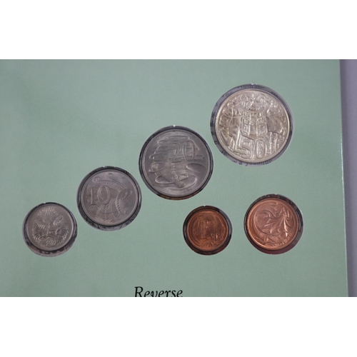 43 - 1966 Australian first Decimal coin set