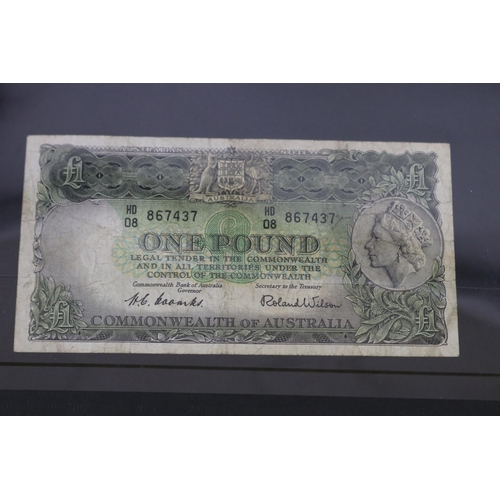 67 - One Pound Commonwealth of Australia issue QE II 1953-1966