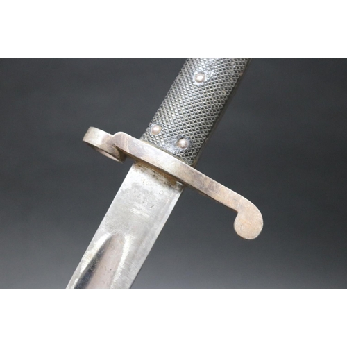 134 - British Sword Bayonet, Martini-Henry, Pattern 1887 Mk.4* (Kiesling 374). A very good example in very... 