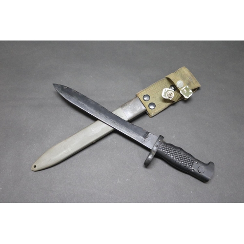 136 - Spanish Model 1969 bayonet and scabbard for the CETME Model 58 assault rifle (Kiesling 776) An exell... 