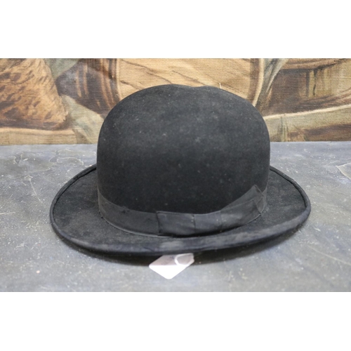 Bowler hat cheap in french