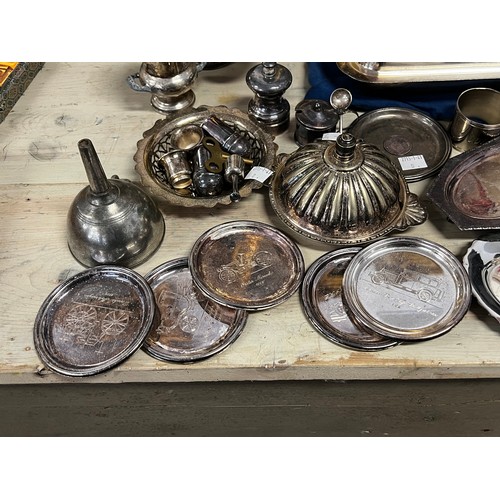115 - Selection of silver plated wares, to include lidded entrée dish, trays, wine funnel, butter dish etc... 